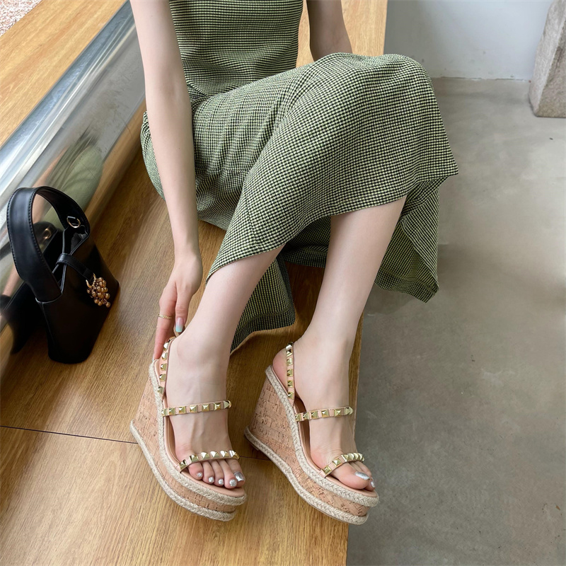 2025 New Summer Fairy Style Thick Sole One-Strap Roman Wedge Sandals for Women 10.5cm - Style a134f8 - Image 2