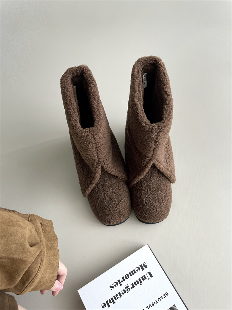 New Winter Women's Faux Fur Ankle Boots Round Toe Low Heel Slip-On Snow Boots Warm Casual Short Boots - Image 3
