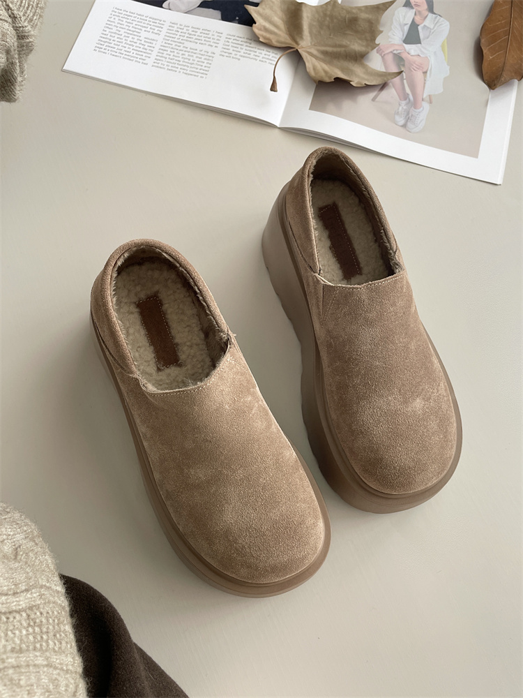 2024 Winter Forest Style Cowhide Round Toe Elevated Cotton Lined Short Boots Snow Boots - Image 3