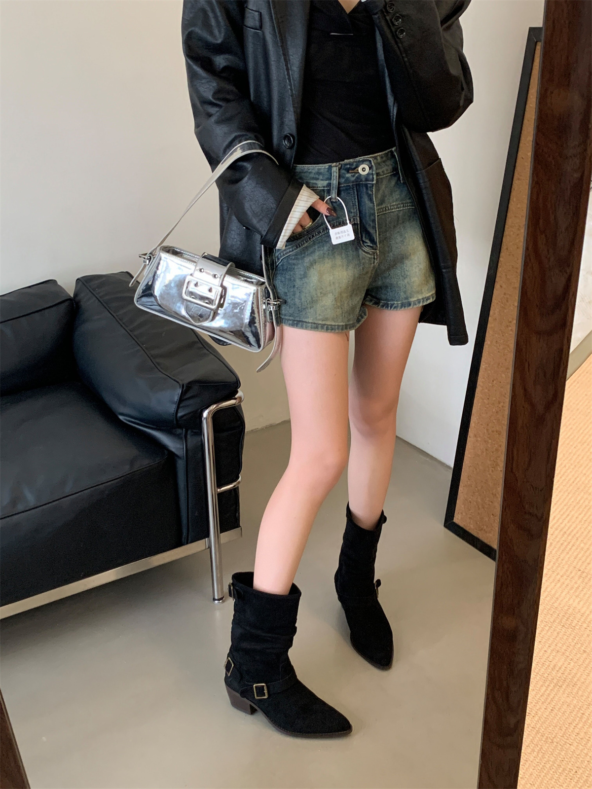 French Retro Square Toe Chunky Heel Ankle Boots Women 2025 Autumn Winter New Belt Buckle Folded Stacked Boots Slim Fit - Image 4