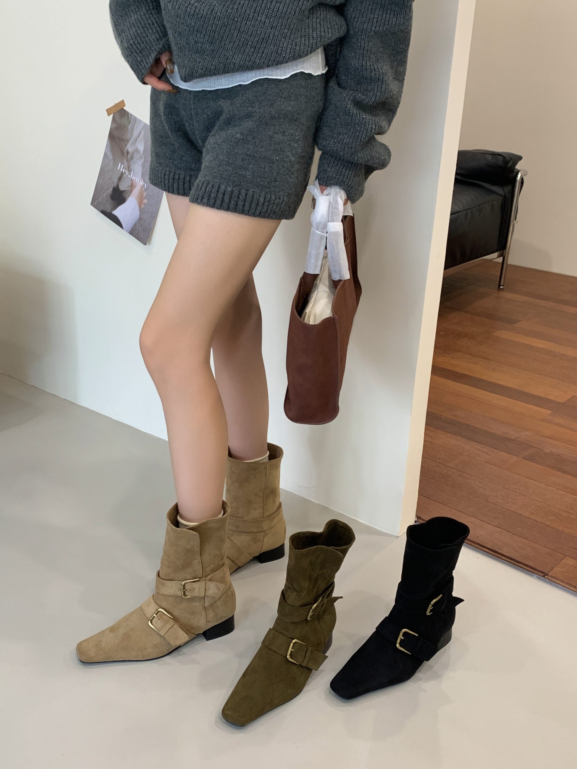 2025 Korean Style Retro French Short Boots Square Toe Suede Mid Calf Women's Boots