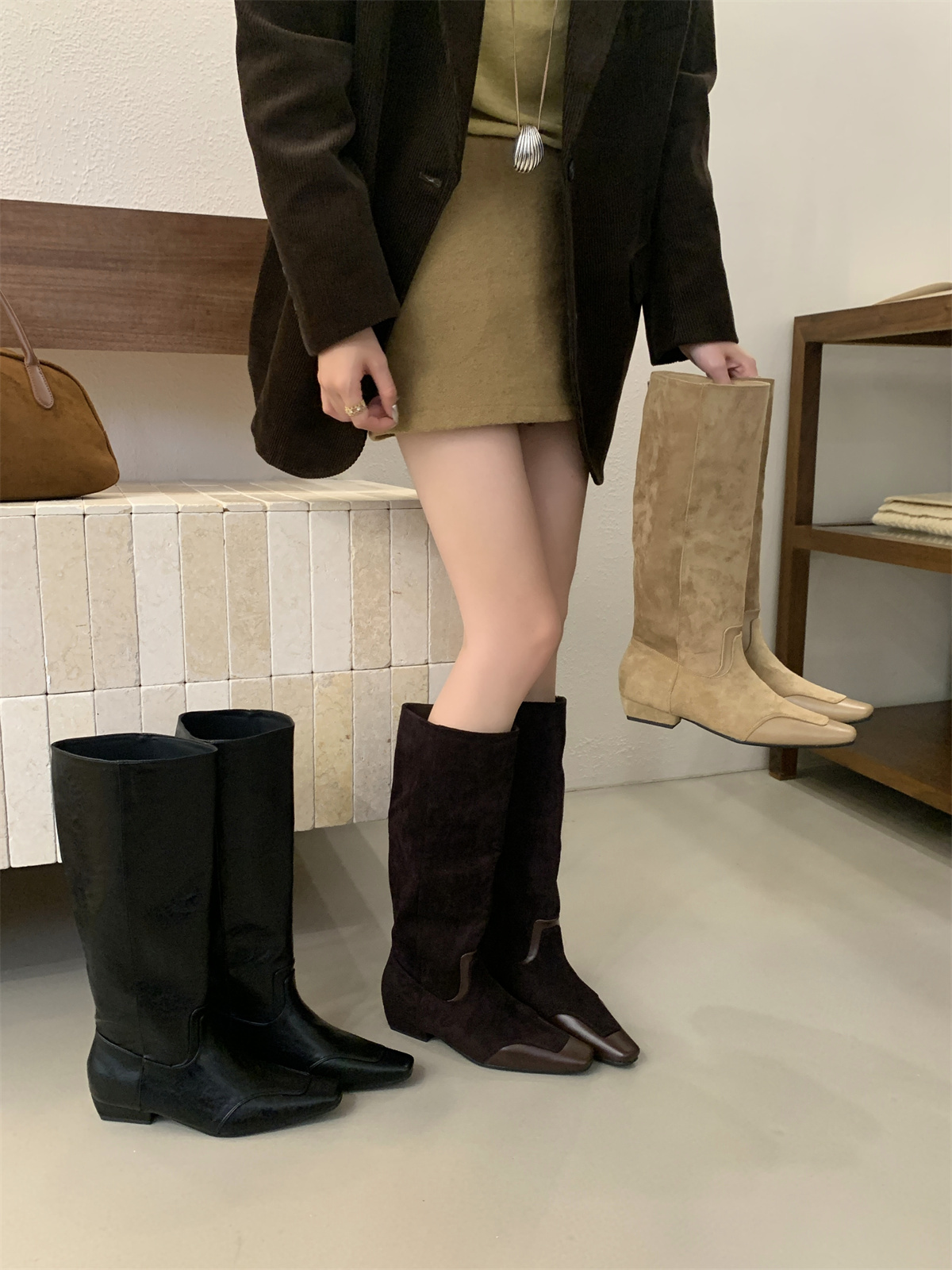 Suede Tall Boots Women 2025 Autumn Winter Square Toe Hidden Heel Chunky Heel Fashion Boots Western Cowgirl Riding Boots