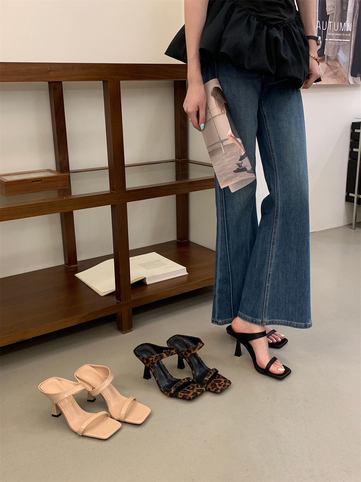 2026 Summer New Style Women's High Heel Sandals with Dresses, Silver Black One-Strap Thin Heel Slippers